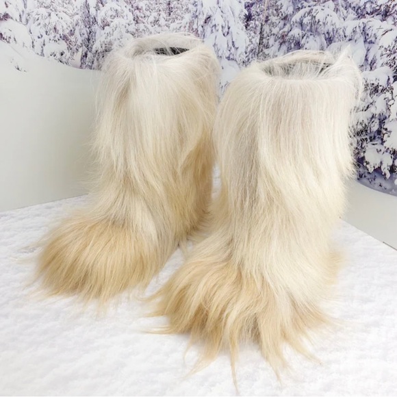 isba Shoes - ISBA Fur Boot - Vintage 70's ISBA Goat Fur Boots Made In France Euro Size 38